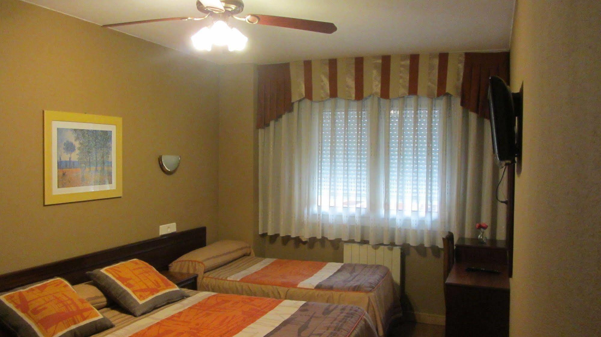Hotel Bahia Χιχόν Εξωτερικό φωτογραφία