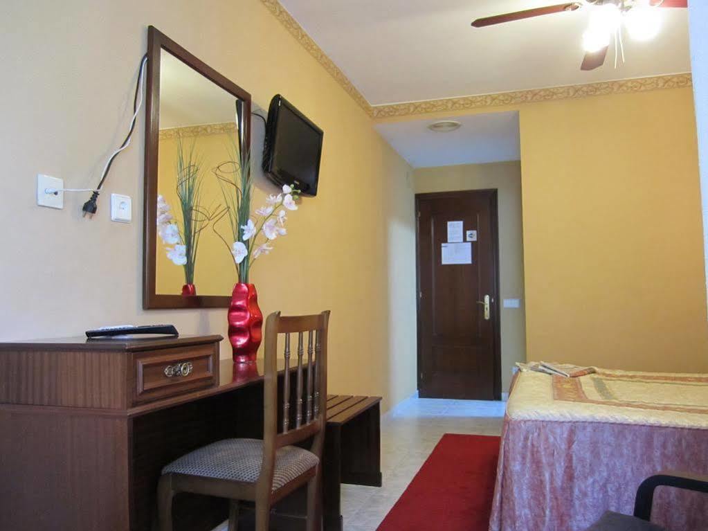 Hotel Bahia Χιχόν Εξωτερικό φωτογραφία