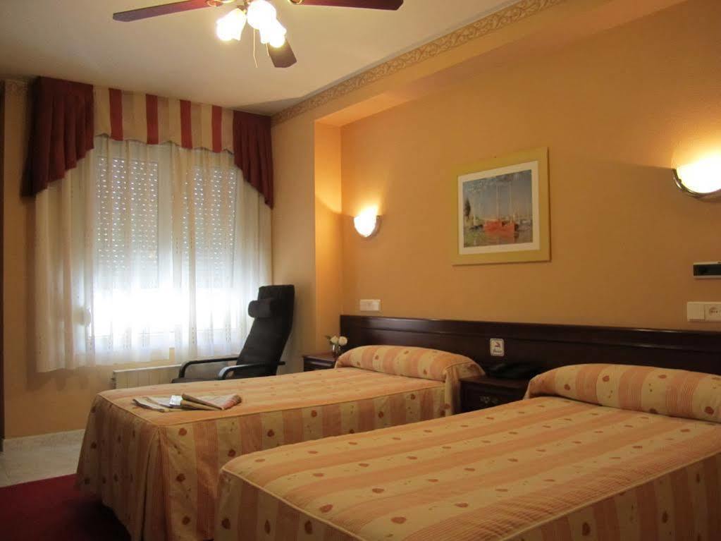 Hotel Bahia Χιχόν Εξωτερικό φωτογραφία