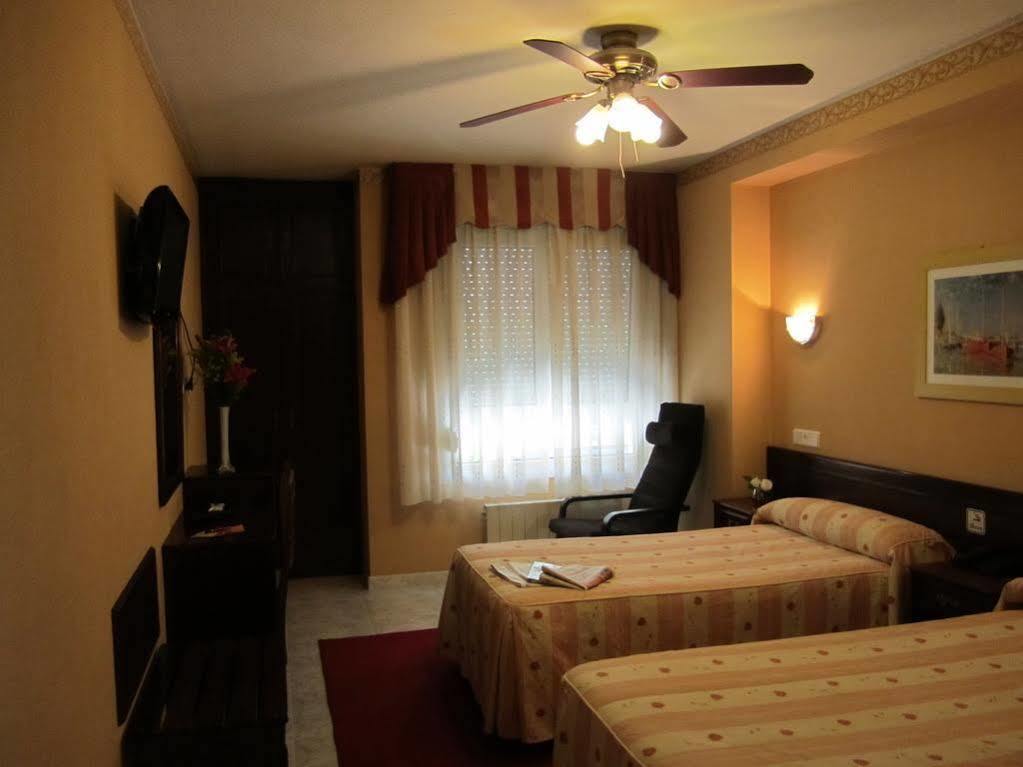 Hotel Bahia Χιχόν Εξωτερικό φωτογραφία