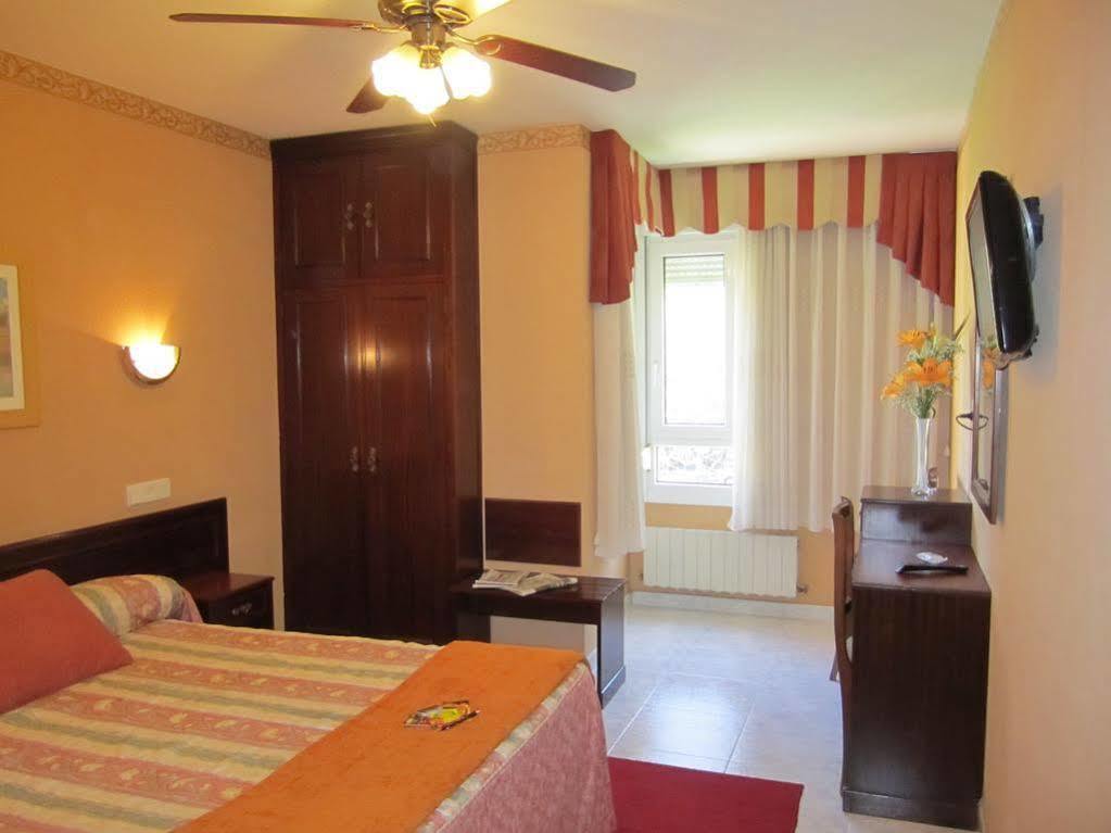 Hotel Bahia Χιχόν Εξωτερικό φωτογραφία
