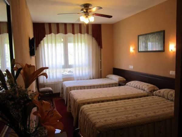 Hotel Bahia Χιχόν Εξωτερικό φωτογραφία