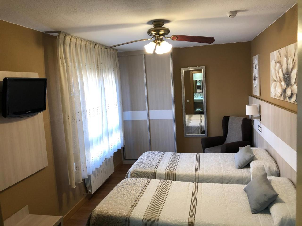 Hotel Bahia Χιχόν Εξωτερικό φωτογραφία